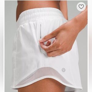 Lululemon Hotty Hot short 2.5” inseam